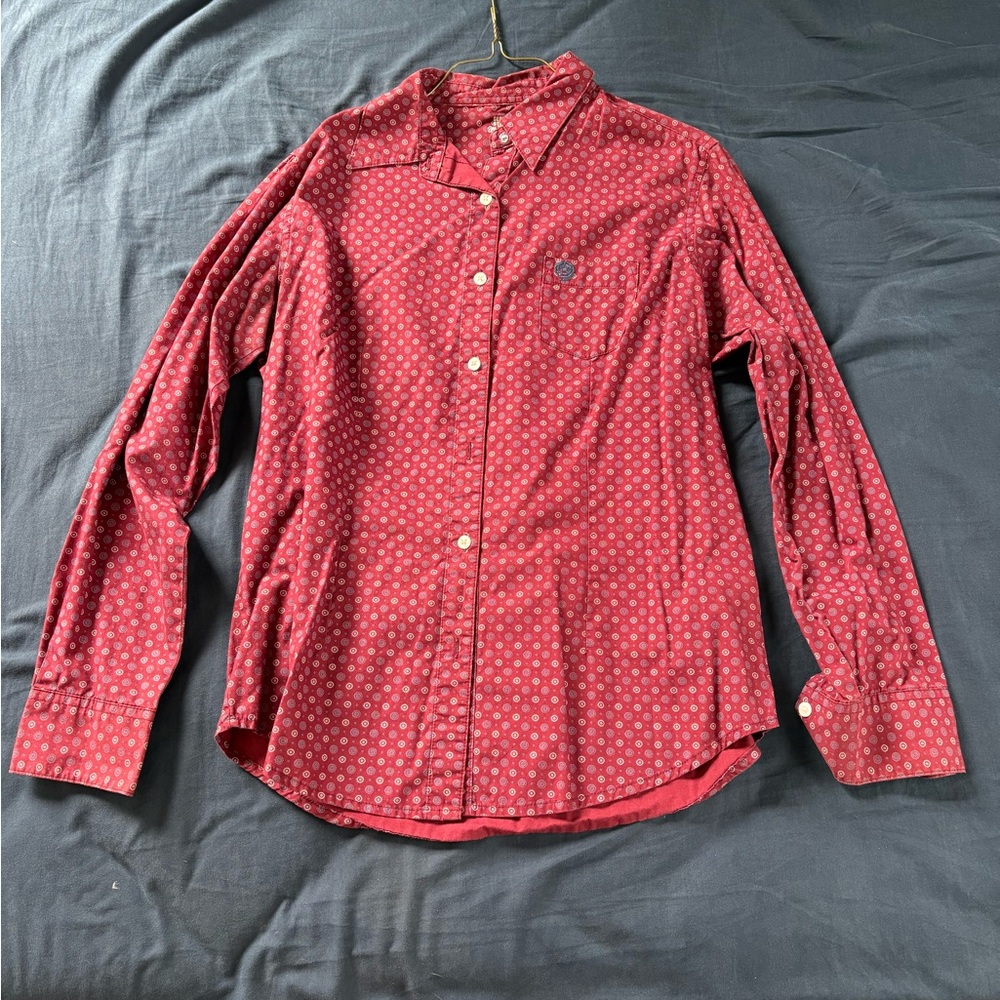 Woman’s Wrangler maroon rodeo shirt
